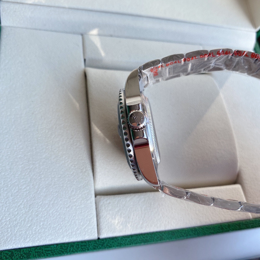ROLEX HULK