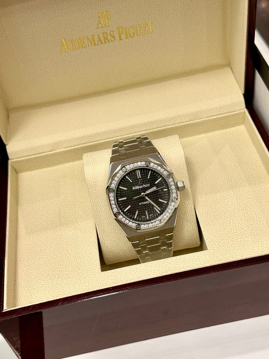 AUDEMARS PIGUET DIAMONDS DIAL