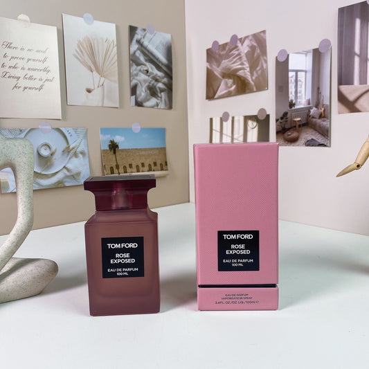 TOM FORD ROSE EXPOSED